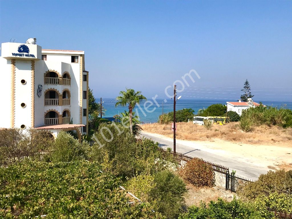 GIRNE-KARAOGLANOGLU, am Meer, 400 M2 , VILLA mit 5 Schlafzimmern, 1600 M2 Grundstück TEL: 0542 8671000 ** 