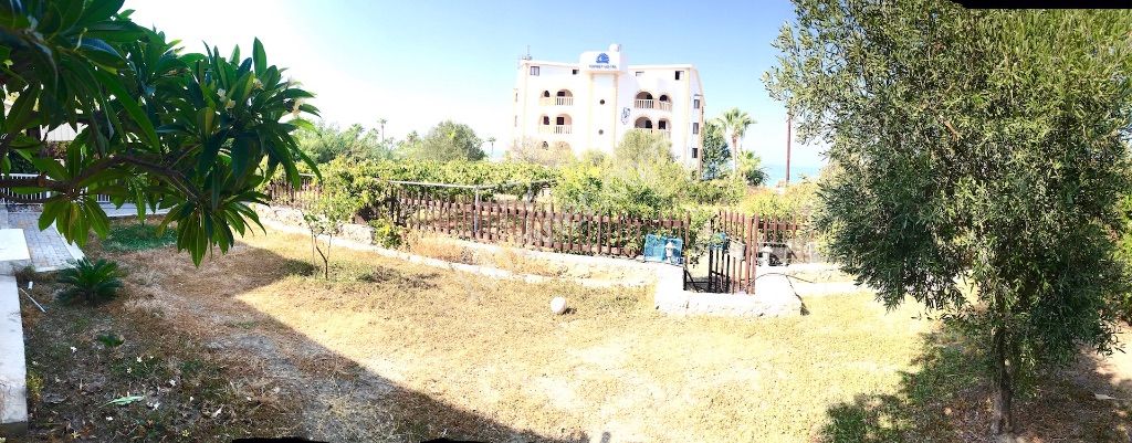 GIRNE-KARAOGLANOGLU, am Meer, 400 M2 , VILLA mit 5 Schlafzimmern, 1600 M2 Grundstück TEL: 0542 8671000 ** 