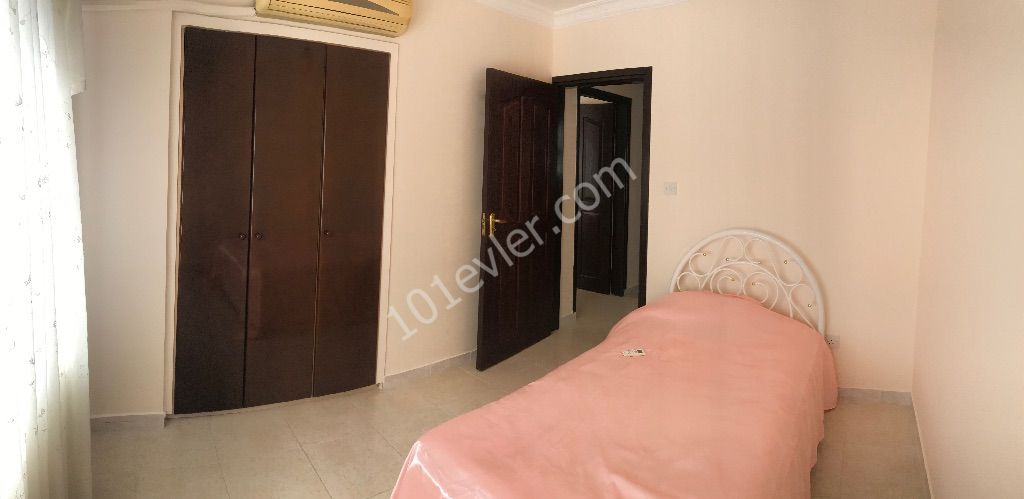 THE APARTMENT IS LOCATED IN THE CENTER OF KASKAR DISTRICT, WITH SUPER DECOR,NO COST, LARGE 3+2 APARTMENT , 135 M2, CREDIT CARD TEL : 0542 867 1000 ONER ** 