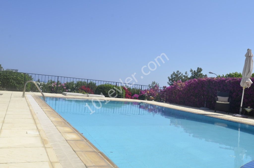 Villa For Sale in Alsancak, Kyrenia