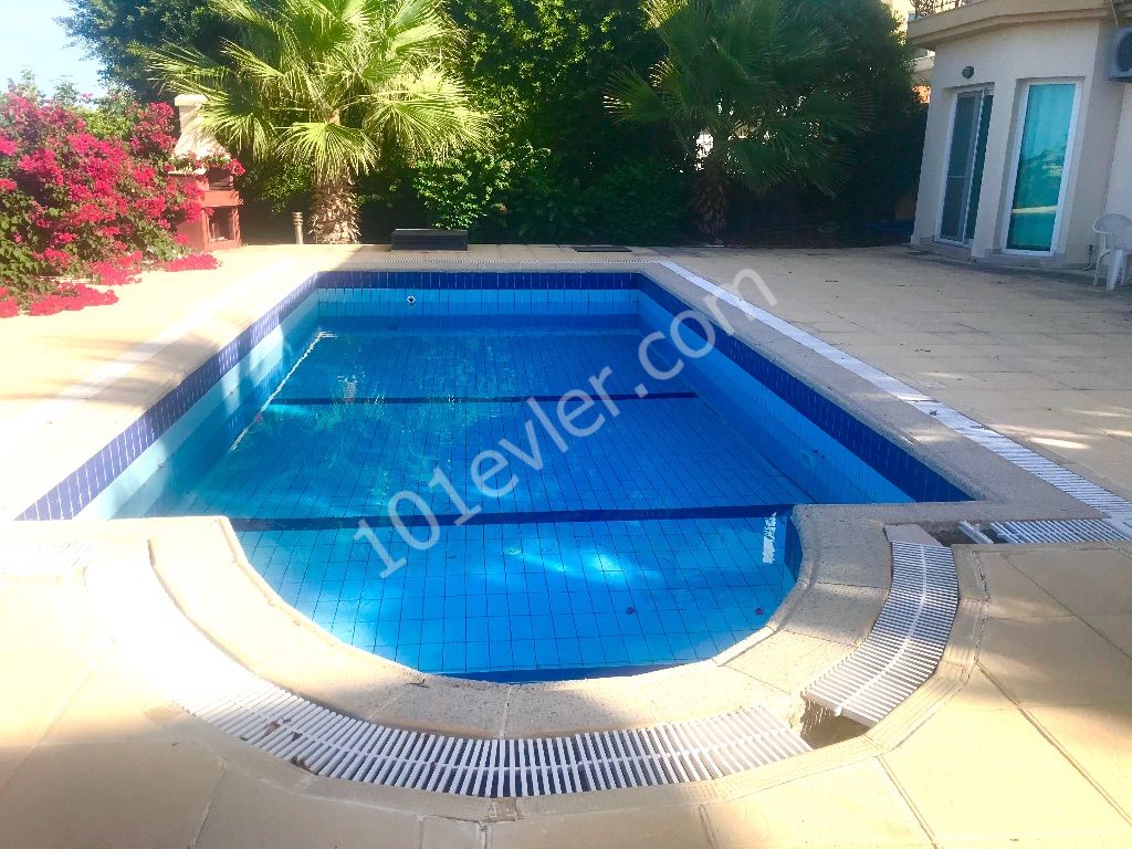 Villa For Sale in Karşıyaka, Kyrenia