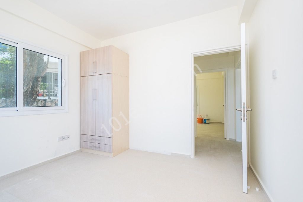 GIRNE LAPTA , GENIS 2+1 DAIRE ,85 M2 ,GENIS BALKON , ORTAK HAVUZ , OTOPARK , MANZARALI 