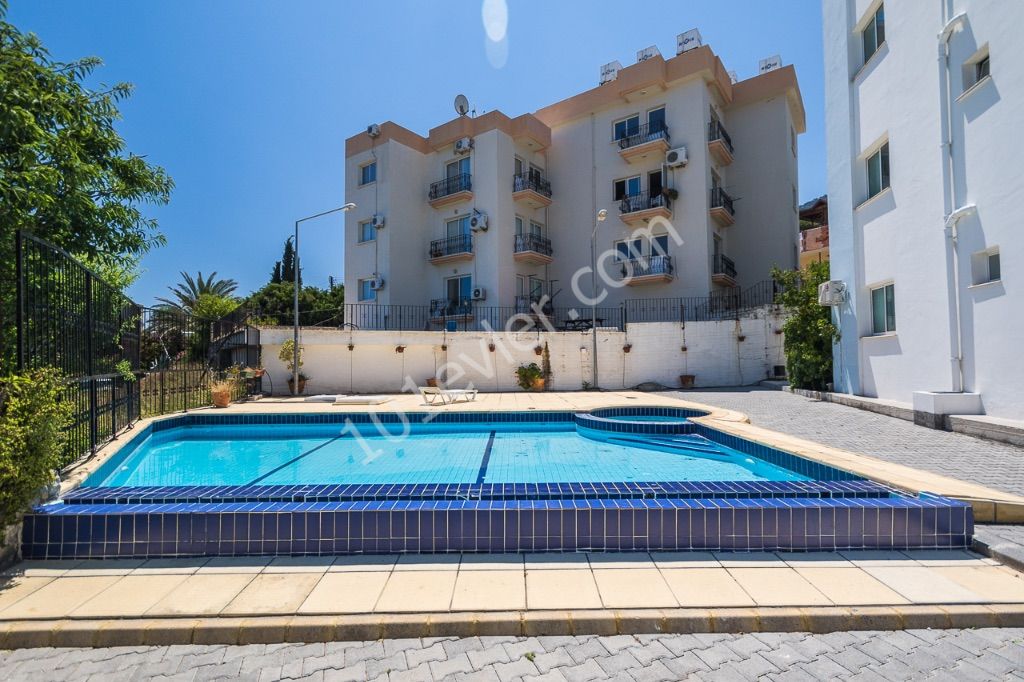 GIRNE LAPTA , GENIS 2+1 APARTMENT ,85 M2 ,LARGE BALCONY , SHARED POOL , PARKING , WITH VIEW ** 