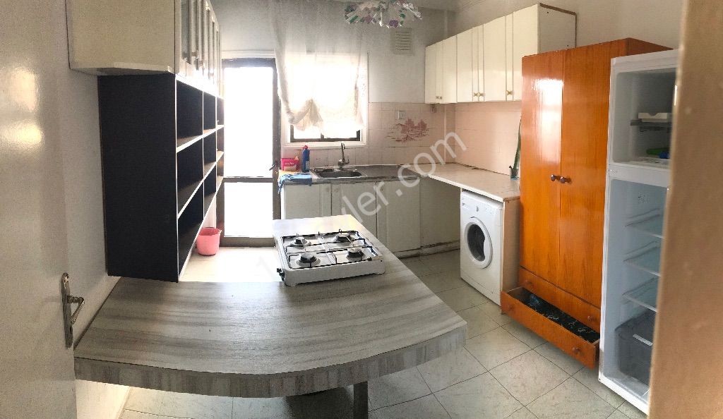 A SUPER OPPORTUNITY FOR INVESTMENT PURPOSES, GIRNE IS IN THE CENTER, GENIS 2 + 1 APARTMENT,HISSE KOCAN, AKPINAR CIVARI, IN THE CENTER, TEL: 0542 8671000 ONER ** 