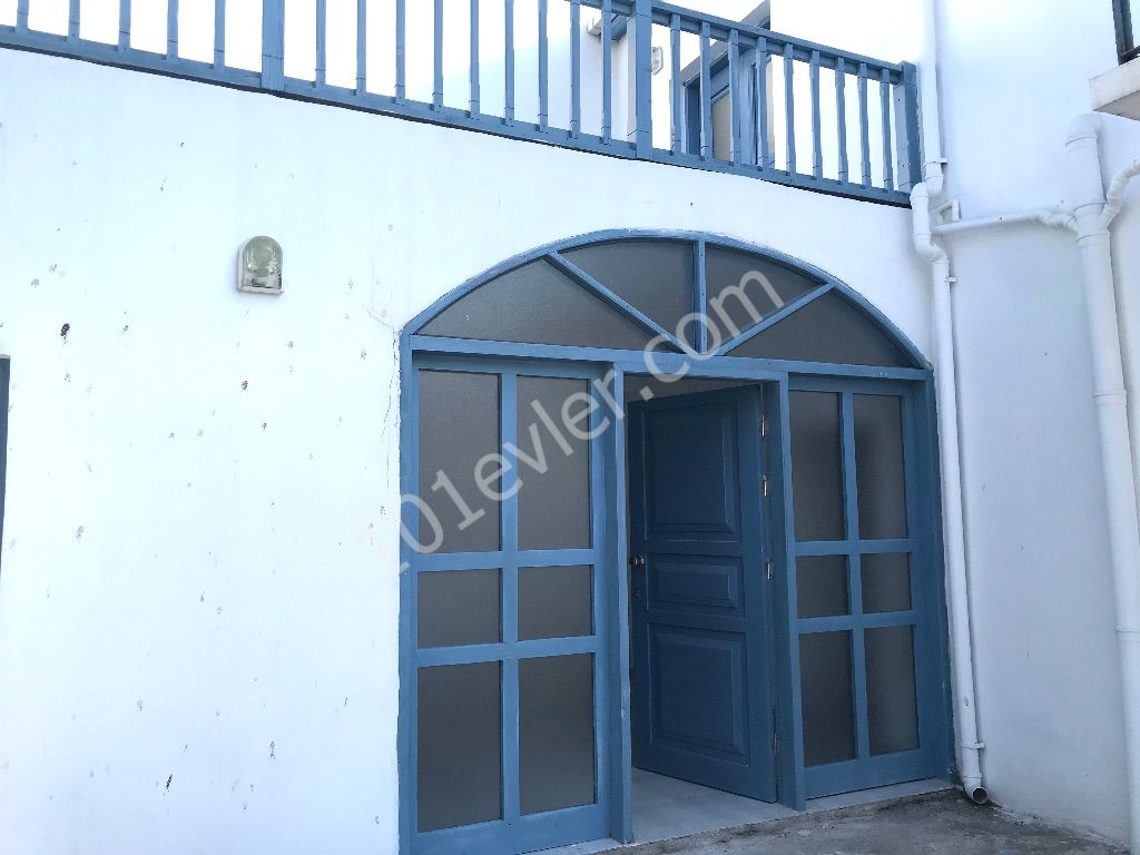 A COUNTRY CYPRUS HOUSE IN THE GIRNE TURK NEIGHBORHOOD , 3 BEDROOMS , TERRACE , GARDEN , CLOSE TO EVERYWHERE ** 