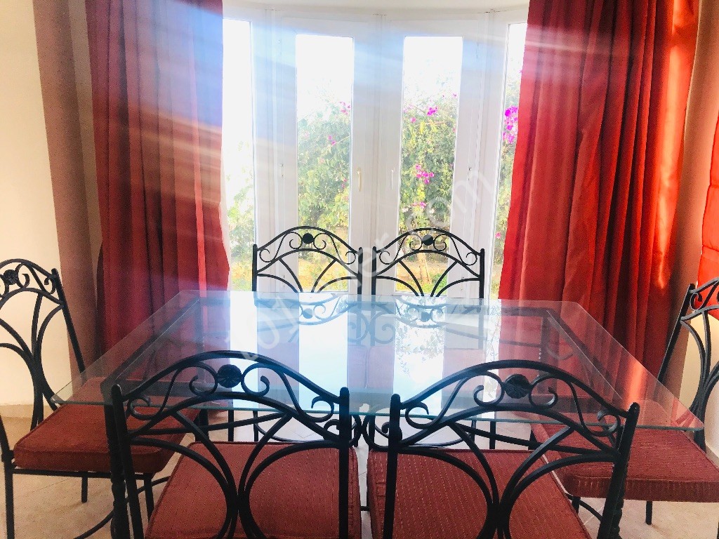 GIRNE ARAPKOY , MUSTAKIL HAVUZLU VILLA , MUHTESEM DENIZ VE DAG MANZARALI , 4  YATAK ODALI , GIRNE 15 DK. , KREDIYE UYGUN