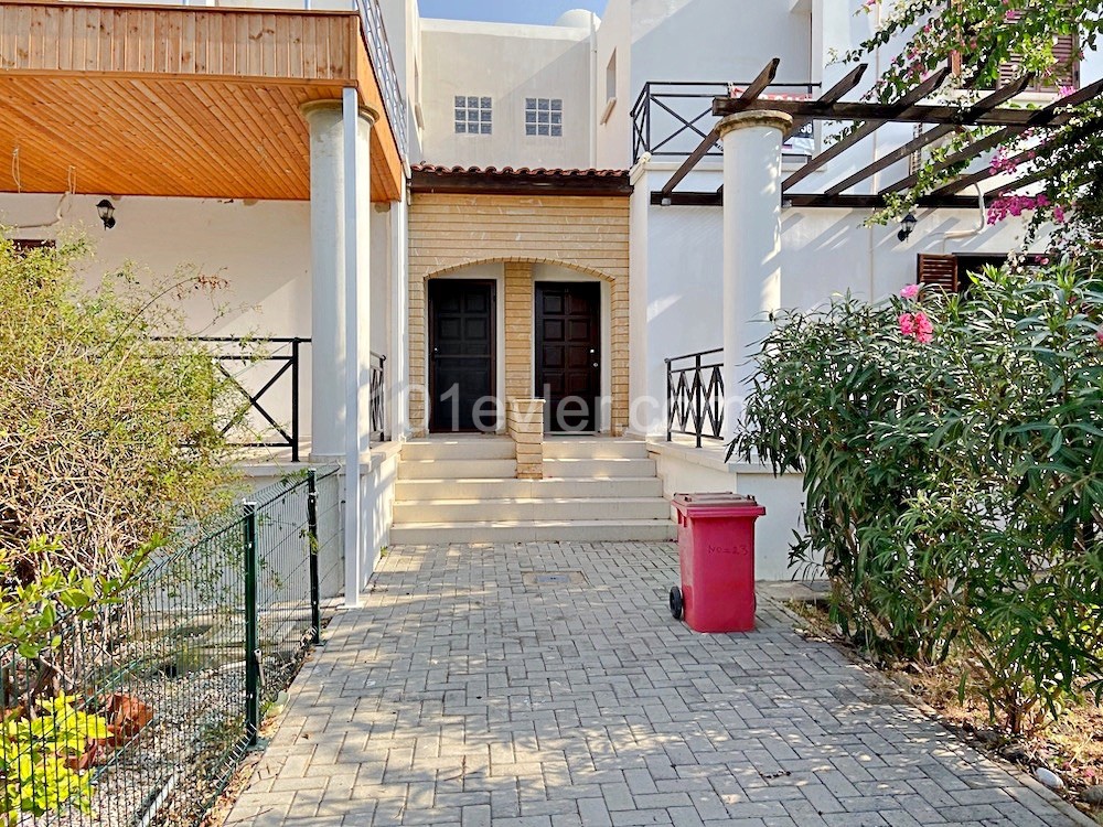 3 bedroom townhouse in sea front development  in Tatlisu