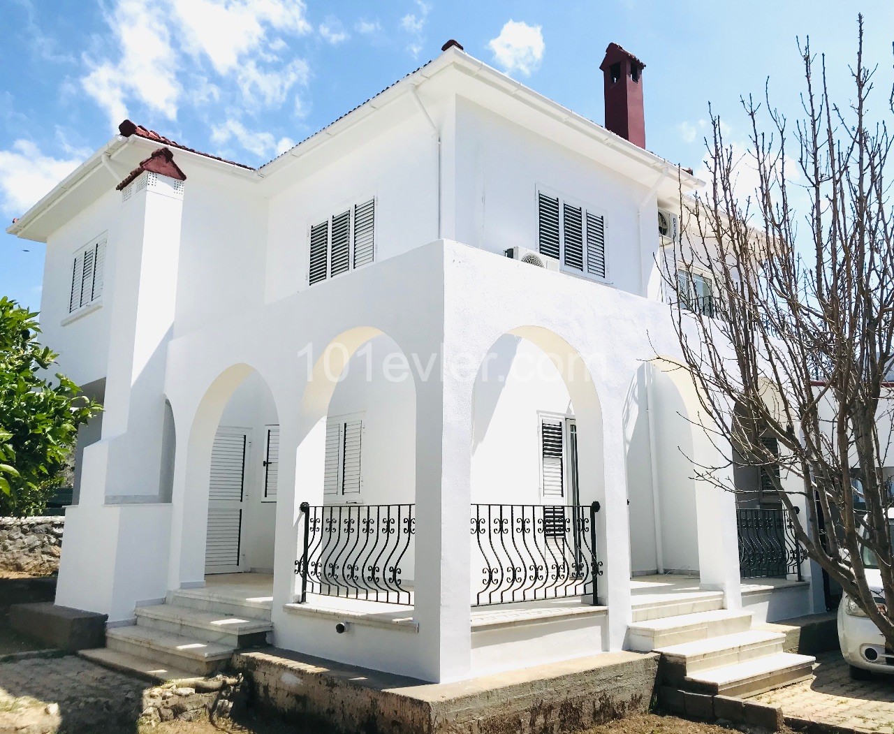 Villa For Sale in Çatalköy, Kyrenia