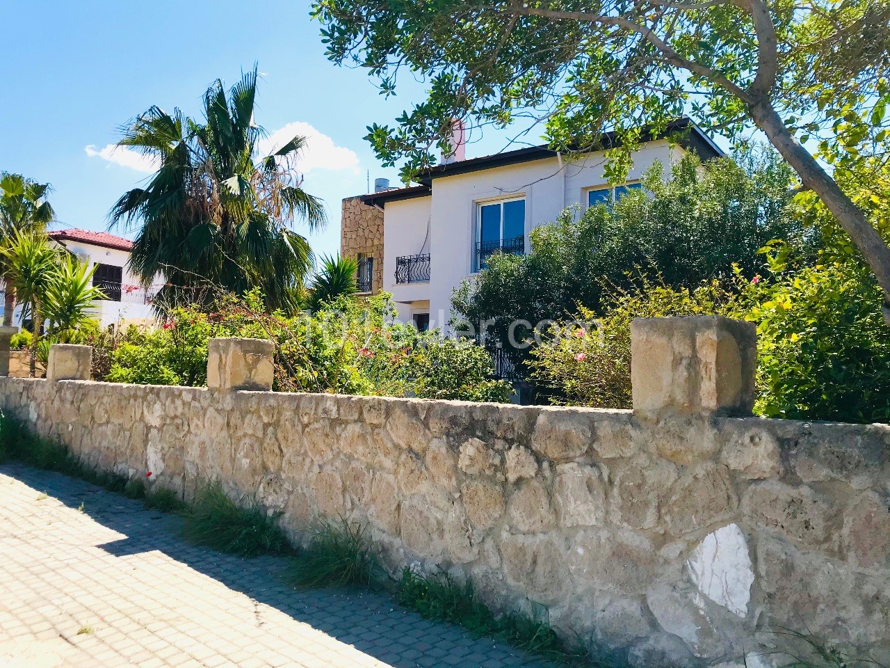 Villa For Sale in Çatalköy, Kyrenia