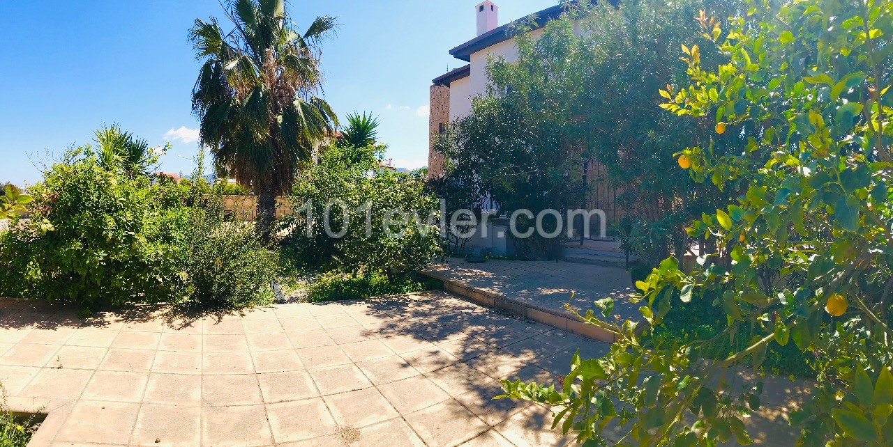 Villa For Sale in Çatalköy, Kyrenia