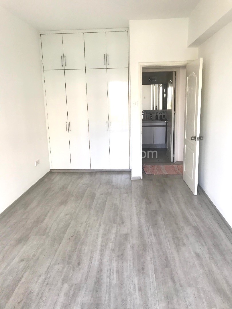 Flat For Sale in Girne Merkez, Kyrenia