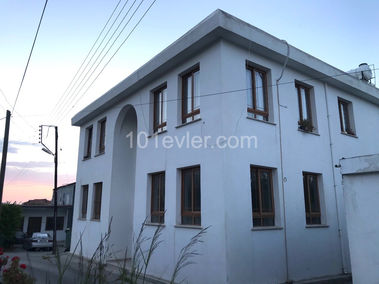 Flat To Rent in Zeytinlik, Kyrenia