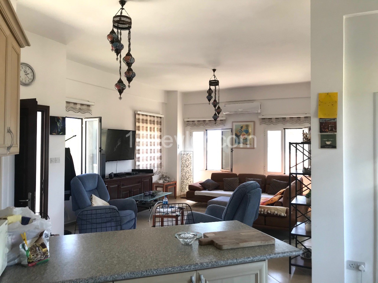 GIRNE TATLISU , MUSTAKIL BUNGALOW VILLA , DENIZ VE DAG MANZARALI , DENIZE 200M , 3 YATAK ODALI 