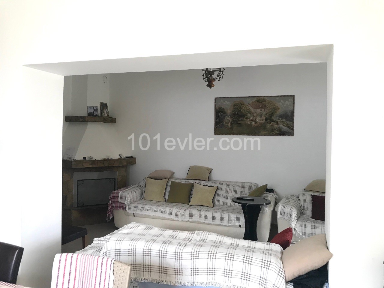 GIRNE CATALKOYDE, MUSTAKIL BUNGALOW LLOGARA HAUS , 3 SCHLAFZIMMER, 1 SCHLAFZIMMER MISAFIR HAUS, GROßES GRUNDSTÜCK , ZUSÄTZLICHE TAUSEND ** 