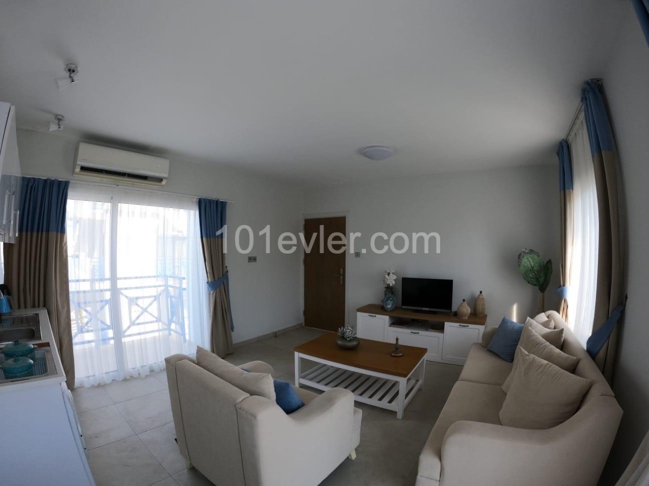 GIRNE-ALSANCAK , 2+1 PENTHOUSE , FURNISHED , GREAT SEA AND MOUNTAIN VIEWS , POOL , CLOSE TO BEACH