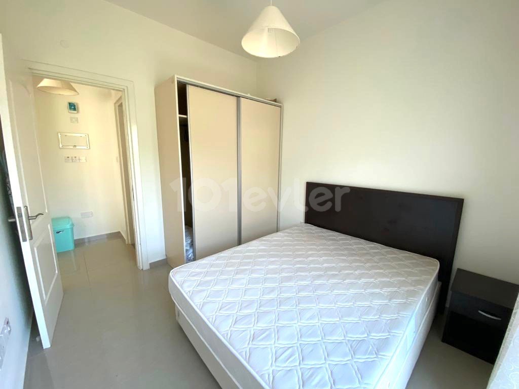 GIRNE ALSANCAK, 1 SCHLAFZIMMER LANDHAUS DAIRE, BALKON, MÖBLIERT, AUSSICHT, PRIVATE TERRASSE, SAUBER UND GEPFLEGT ** 