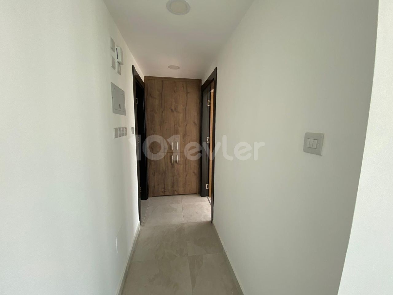 1+1 NEW FLAT FOR SALE IN A RESIDENCE IN KYRENIA