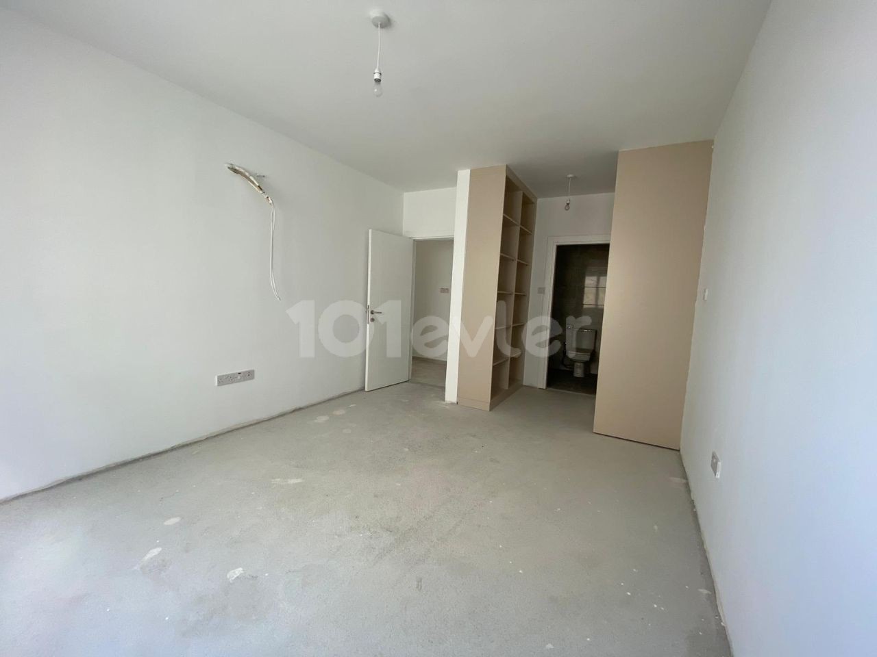 3+1 NEW FLAT FOR SALE IN KYRENIA CENTER