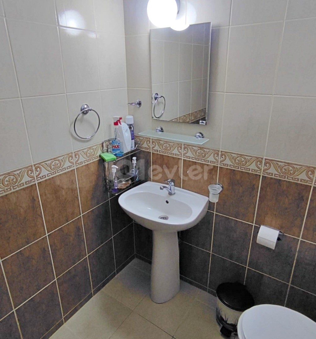 One bedroom apartment located in a quiet complex in Lapta settlement.