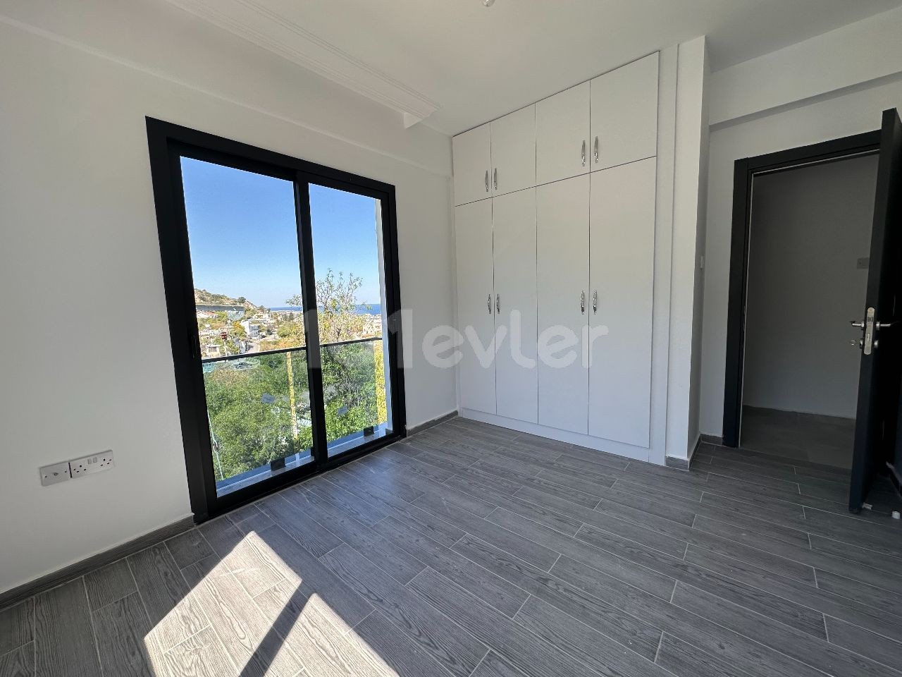 3+1 New Flats For Sale In Alsancak!