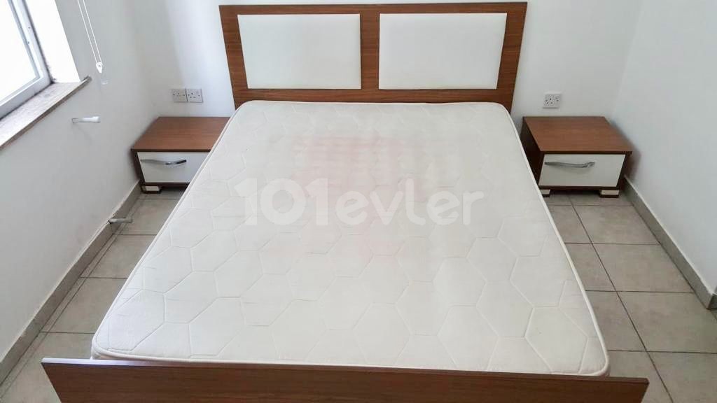 Flat To Rent in Yukarı Girne, Kyrenia