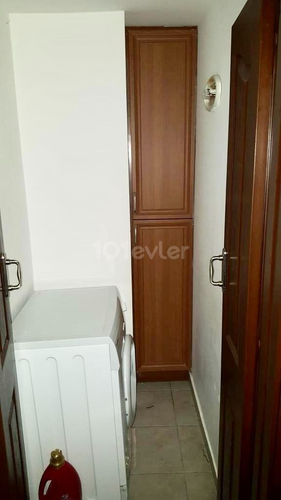 Flat To Rent in Yukarı Girne, Kyrenia