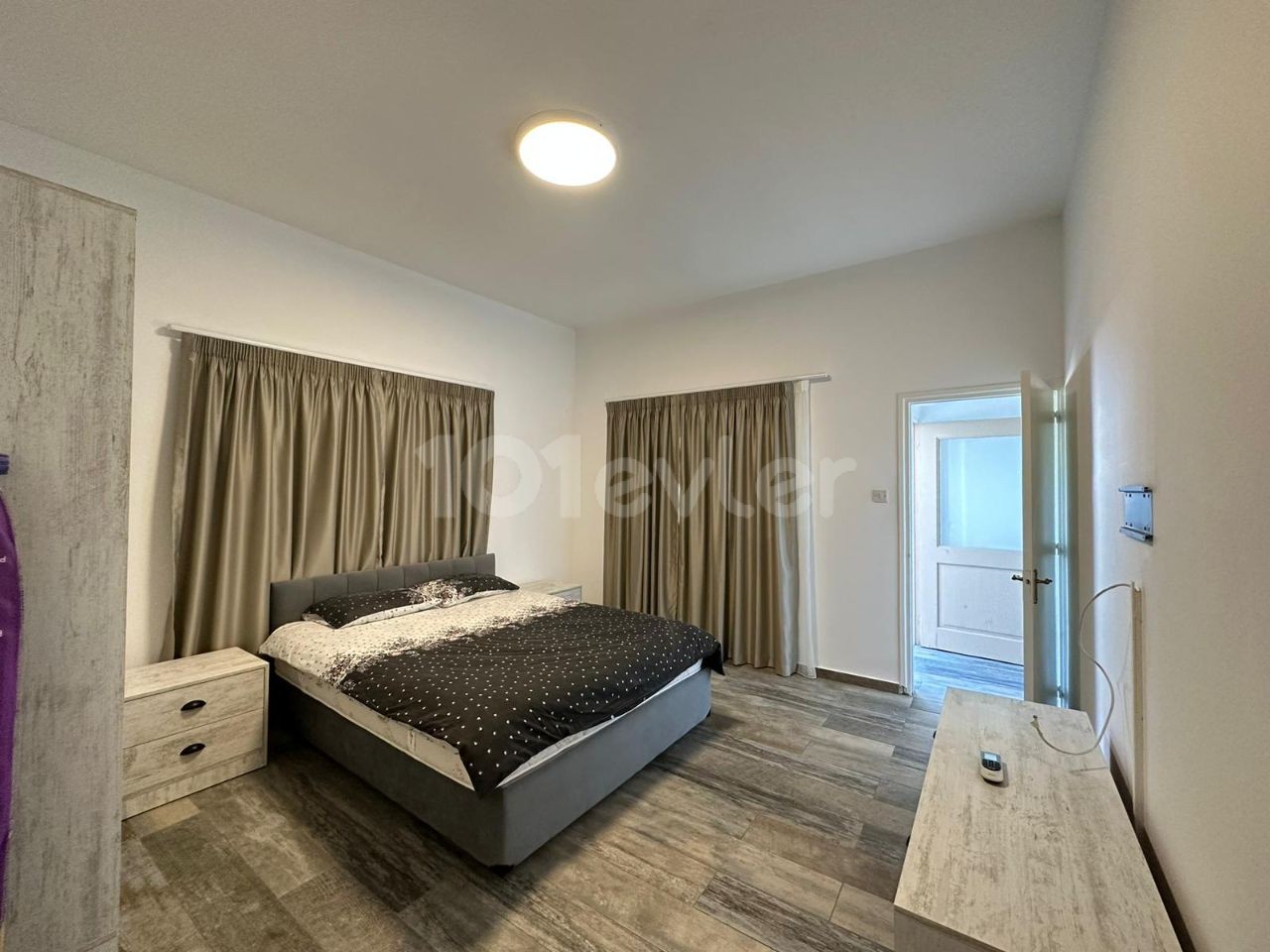 Girne Karakum'da Kiralık Lüks 3+1 Havuzlu Villa