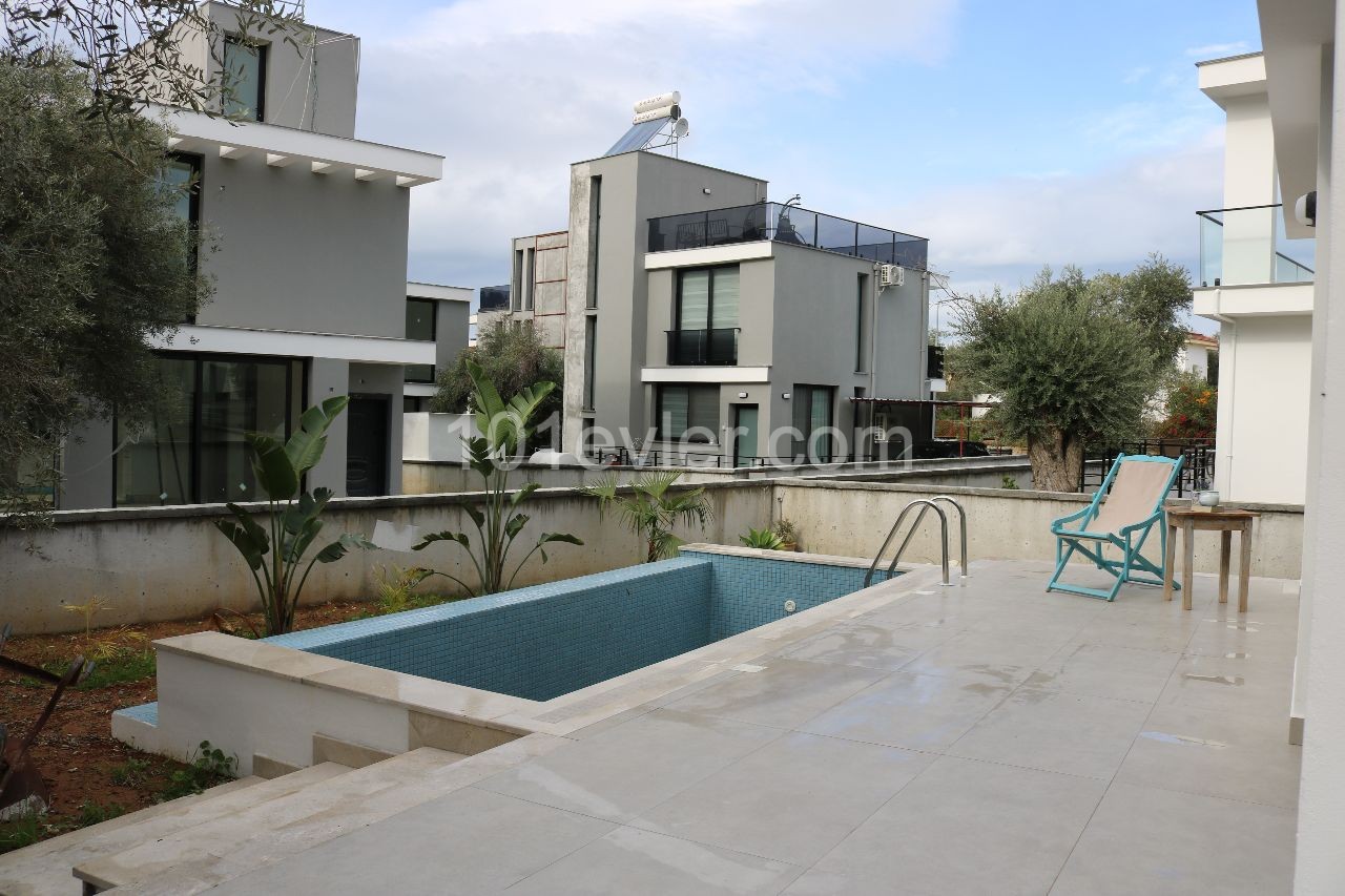 KYRENIA-OZANKÖY FINAL UNIVERSITY DISTRICT 2 + 1 PRIVATE VILLA ** 