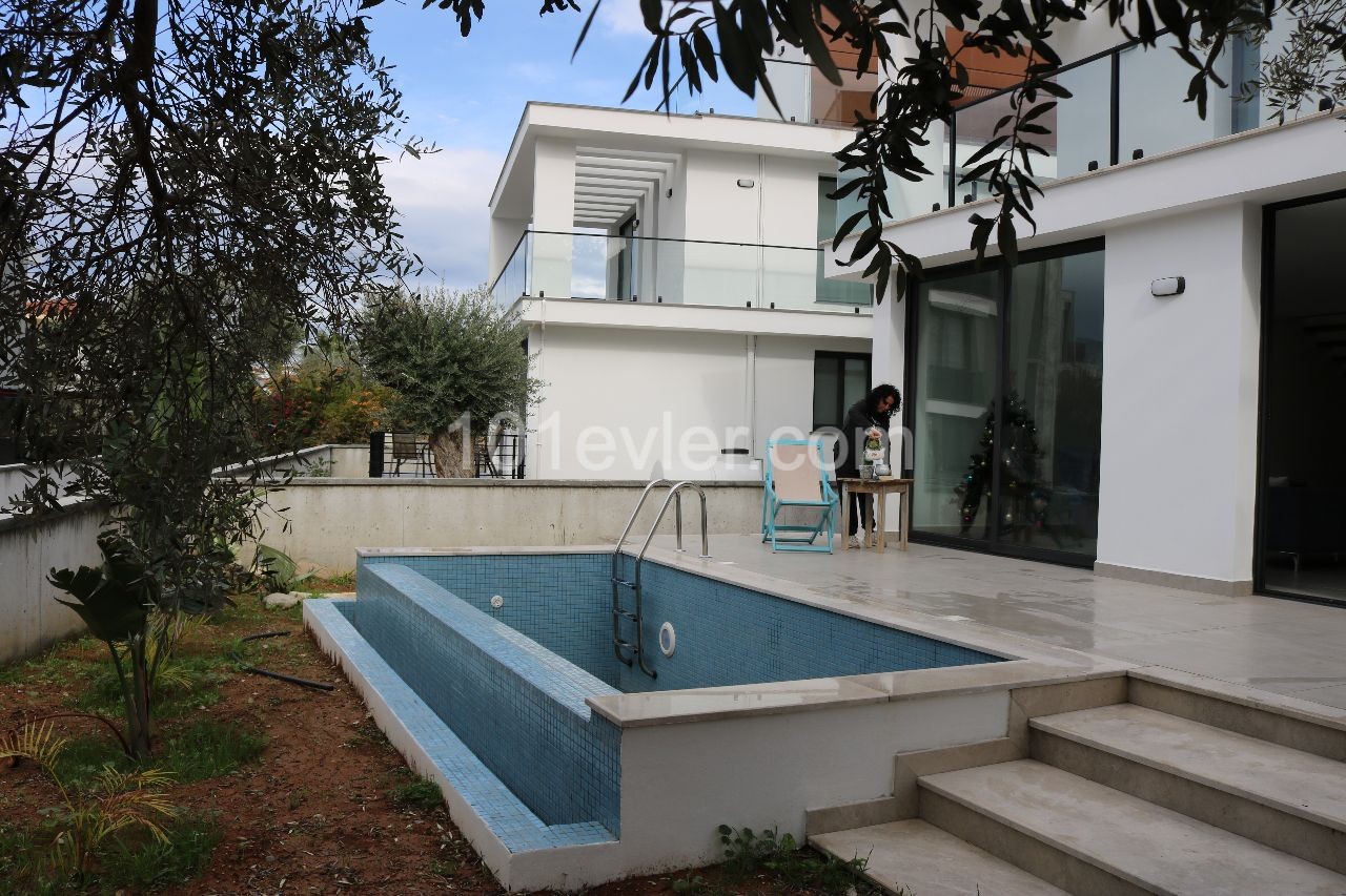 KYRENIA-OZANKÖY FINAL UNIVERSITY DISTRICT 2 + 1 PRIVATE VILLA ** 