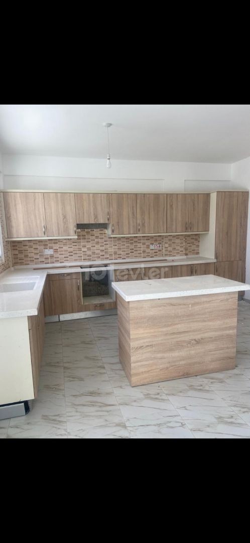 Şok fiyata 6+2 villa , Karşıyaka'da