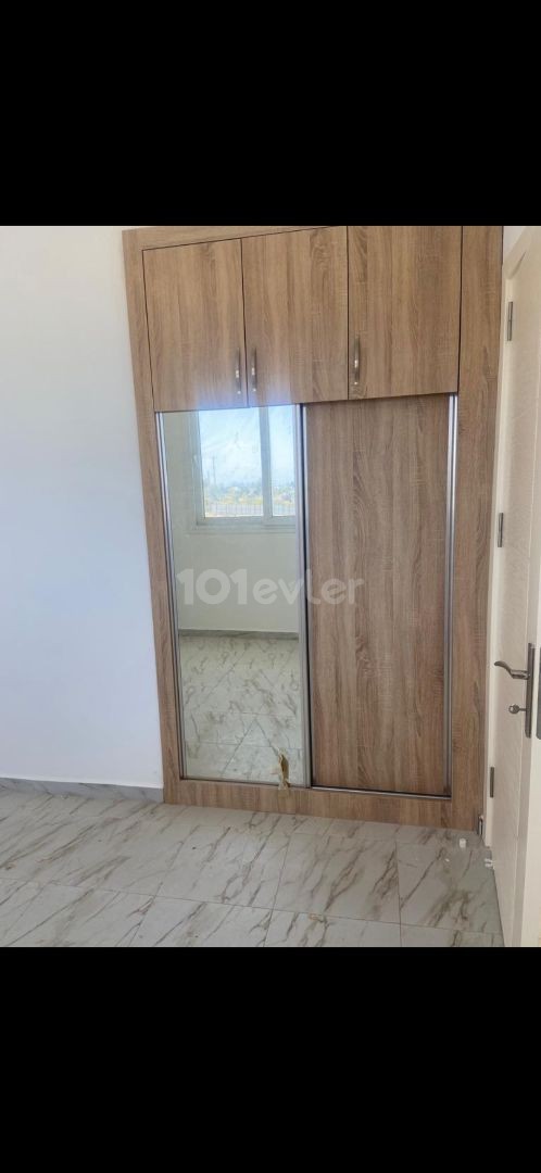 Şok fiyata 6+2 villa , Karşıyaka'da