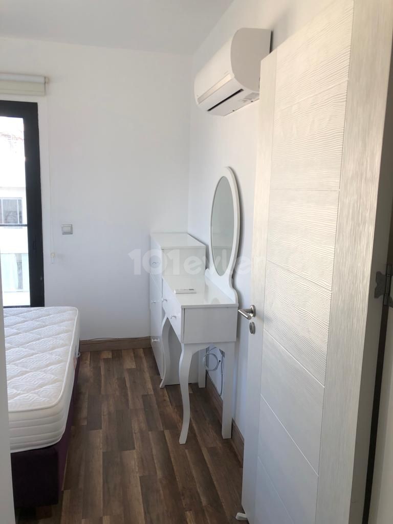 2-BEDROOM FLAT IN A WELL-KEEPED COMPLEX IN KYRENIA CENTER