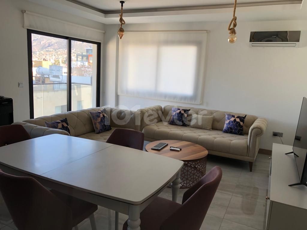 2-BEDROOM FLAT IN A WELL-KEEPED COMPLEX IN KYRENIA CENTER