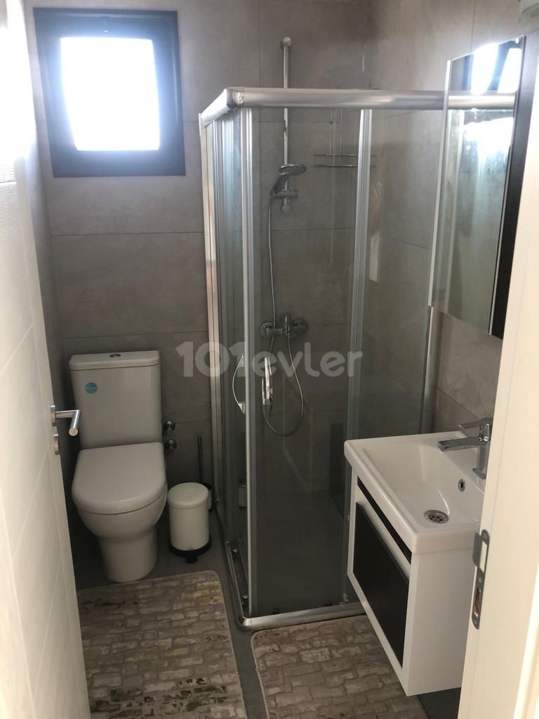 2-BEDROOM FLAT IN A WELL-KEEPED COMPLEX IN KYRENIA CENTER