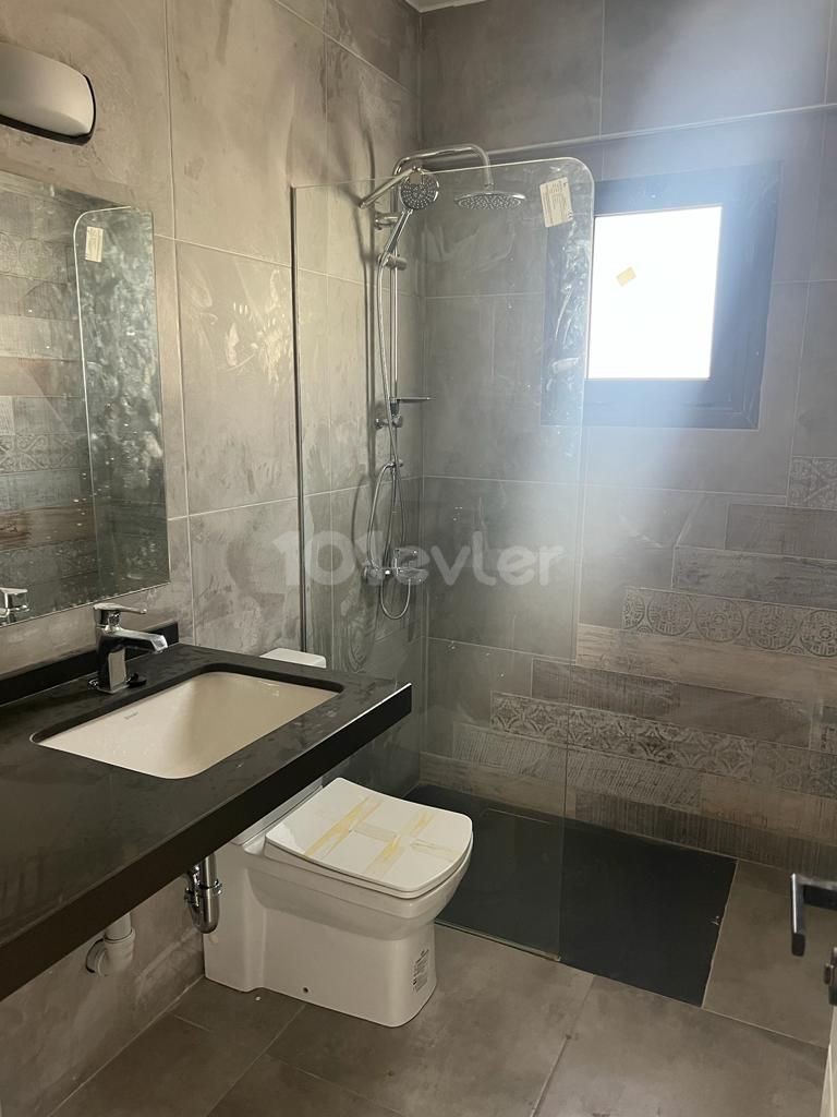 3+1 FLAT FOR SALE IN NICOSIA YENISEHIR REGION  ( للبيع شقة صفر ٣+١ في لفكوشا ينيشهير)