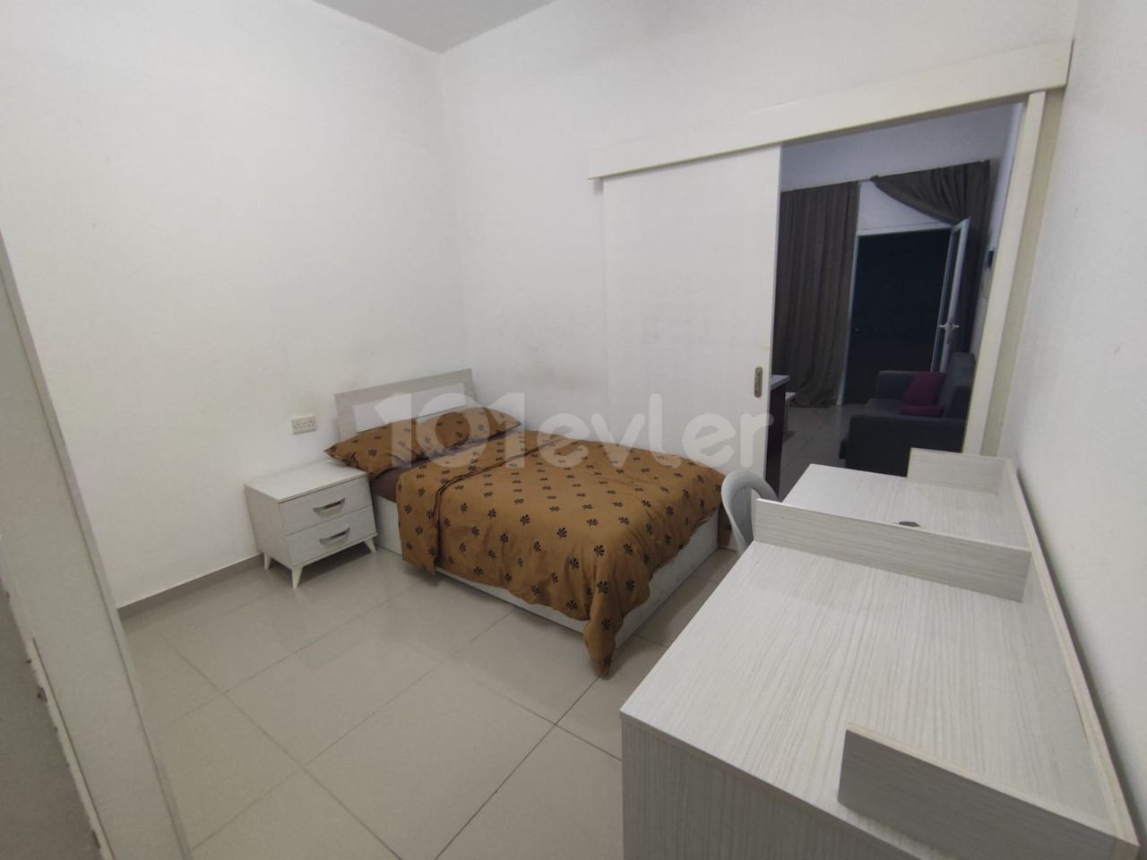 CLEAN 1+1 FOR STUDENTS FOR RENT CLOSE TO MERIT HOTEL