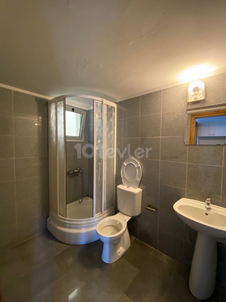 CLEAN 2+1  FOR RENT IN ORTAKOY JUST 2MINUTES AWAY FROM THE BUS STOP AND MARKET