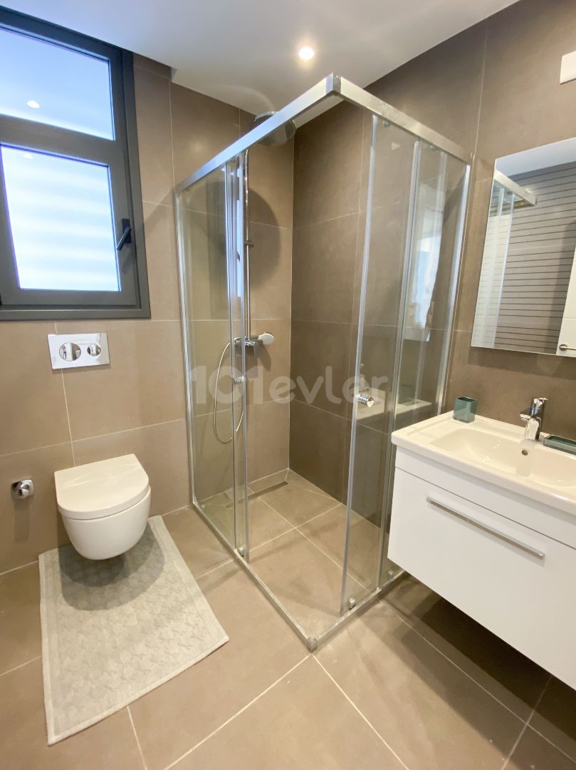 Продается новая квартира на участке с 3+1 родительской ванной на продажу в районе Метахан в Никосии