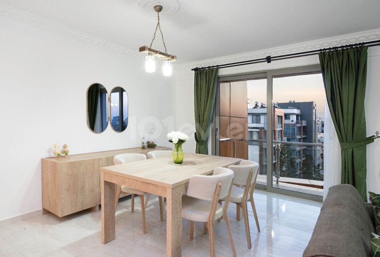 2+1 Penthouse zur Miete mit Meerblick im Zentrum von Kyrenia