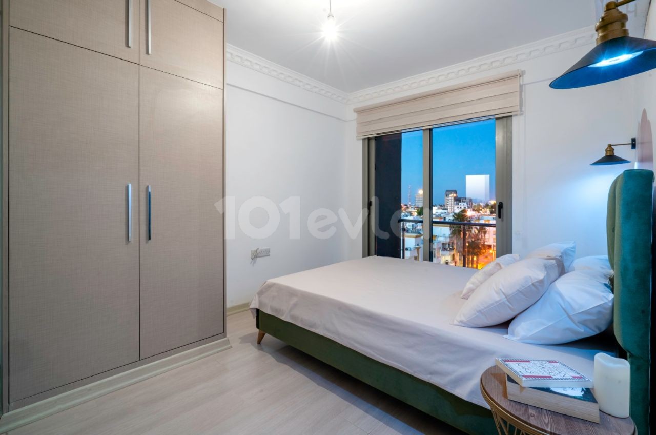 2+1 Penthouse zur Miete mit Meerblick im Zentrum von Kyrenia