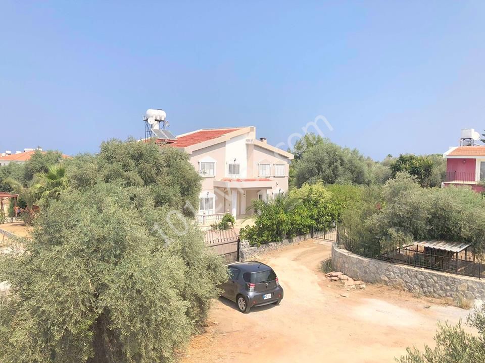 Detached House For Sale in Çatalköy, Kyrenia