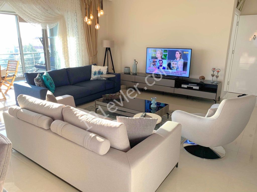 GÖNYELİDE FULL EŞYALI KİRALIK PENTHOUSE 