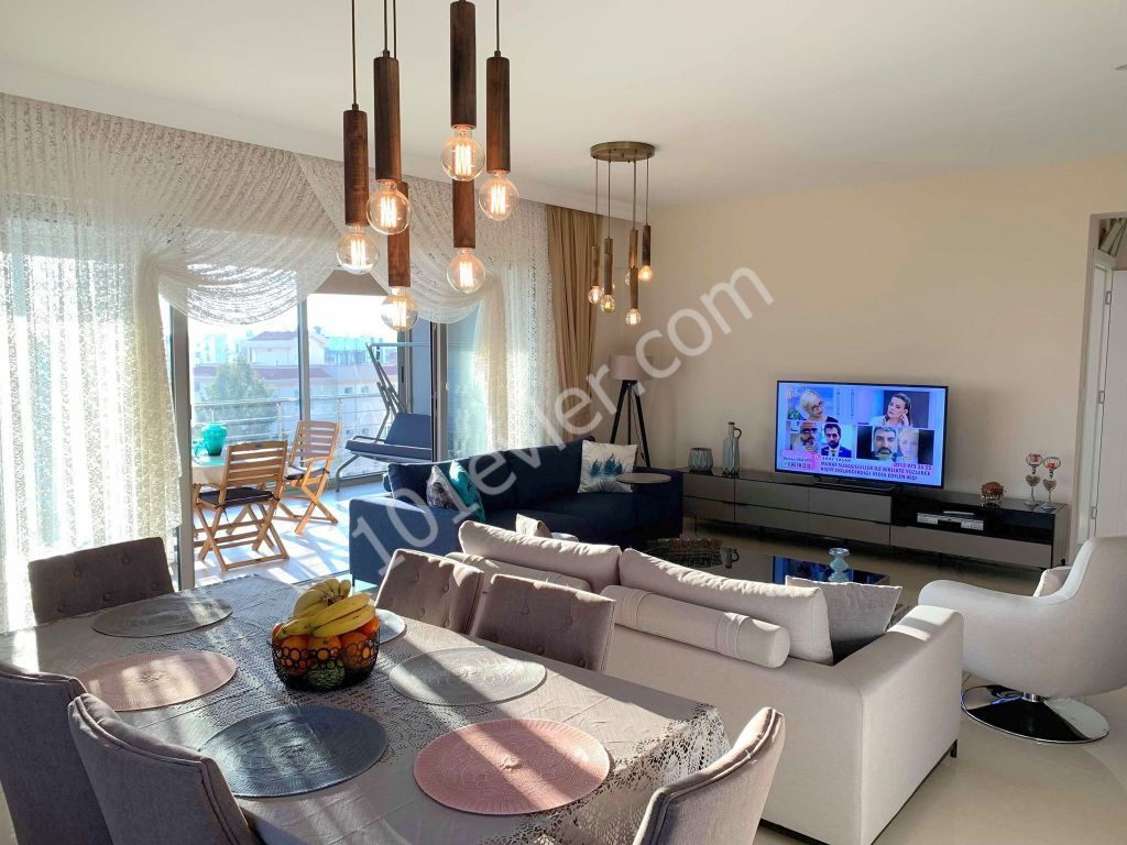 GÖNYELİDE FULL EŞYALI KİRALIK PENTHOUSE 