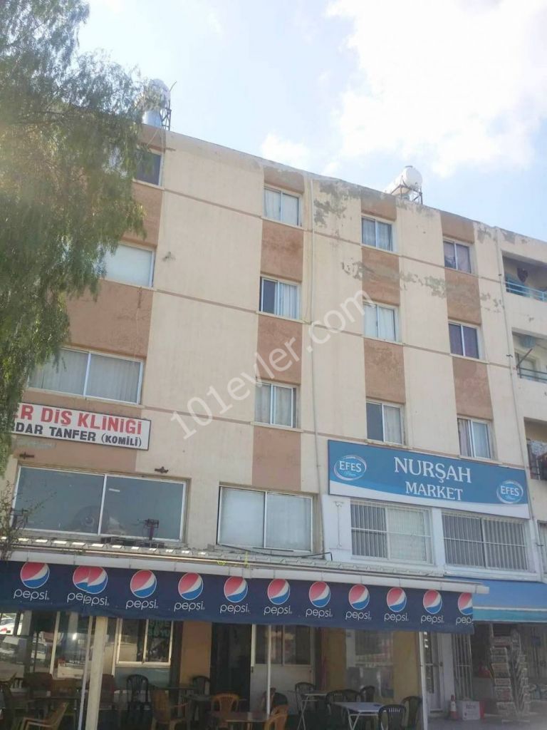 KÜÇÜK KAYMAKLIDA SATILIK DAİRE 