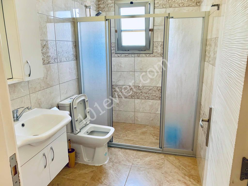 GÖNYELİDE FULL EŞYALI  SATILIK PENTHOUSE 