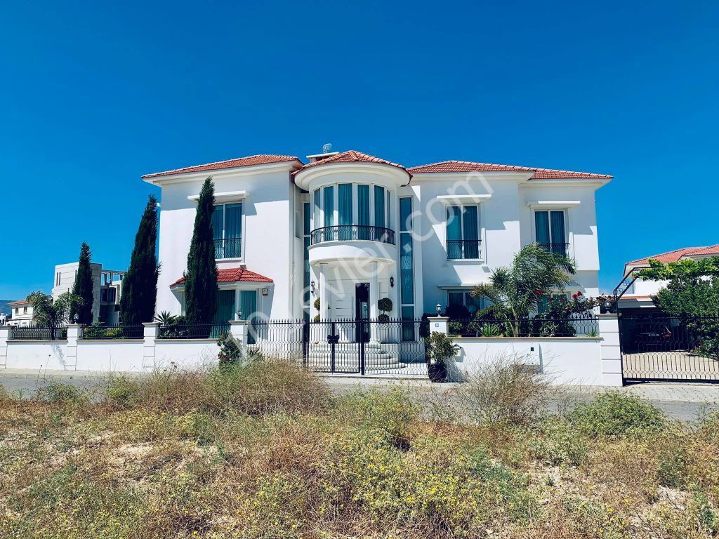 Villa For Sale in Yenikent, Nicosia