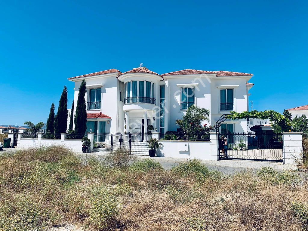 Villa For Sale in Yenikent, Nicosia