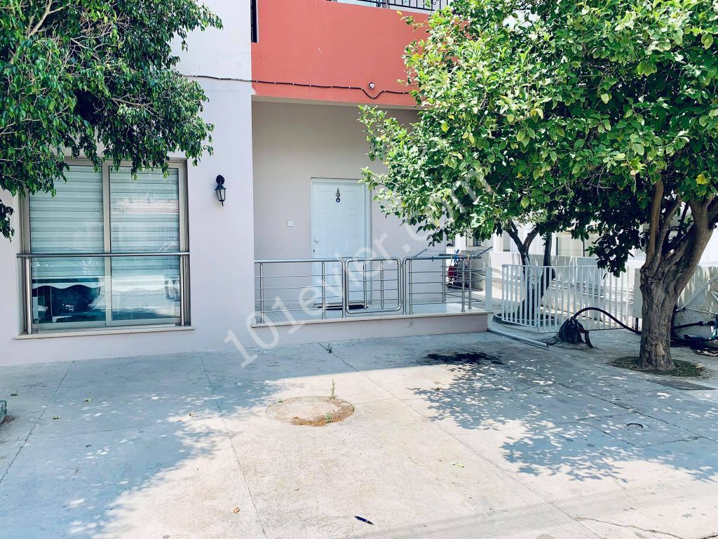 KÜÇÜK KAYMAKLIDA ZEMİN KAT SATILIK DAİRE  