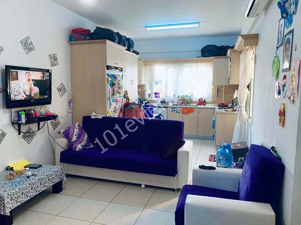 Flat For Sale in Küçük Kaymaklı, Nicosia