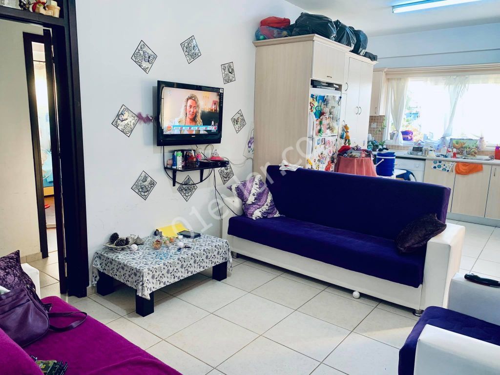 Flat For Sale in Küçük Kaymaklı, Nicosia